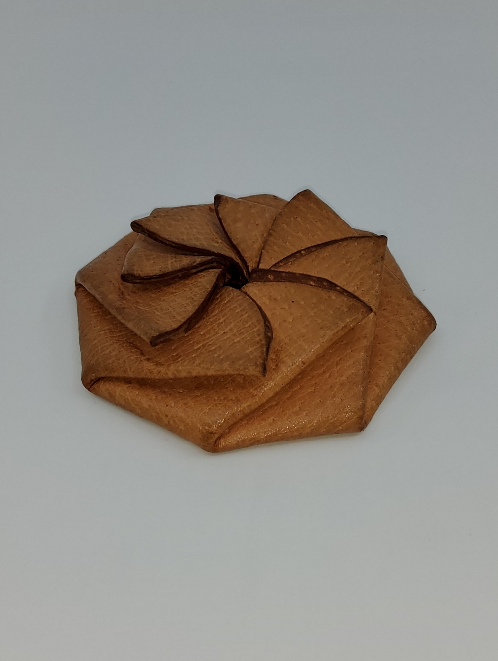Vintage 3" Leather Coin Purse Change Pouch Spiral Squeeze Twisted Pinwheel